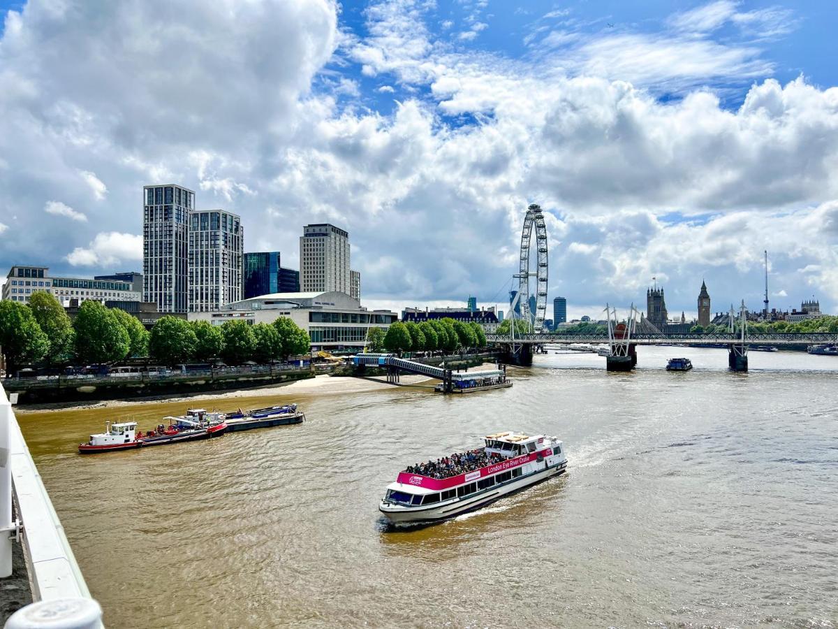 Deluxe Entire Studio Next To London Eye & Trafalgar Square Aparthotel Bagian luar foto